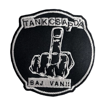 BAJ VAN!! felvarró - fehér - 12 cm